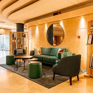 **** Hotel Novotel Est Italia